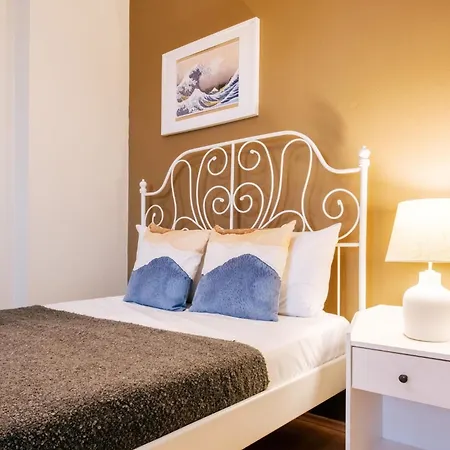 Apartmán Chic Spacious Flat Near Istiklal Avenue In Beyoglu *